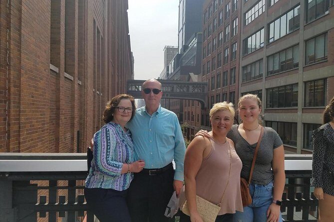 Semi-Private Meatpacking District, Chelsea Market, and High Line Walking Tour - Additional Sights and Local Flavors