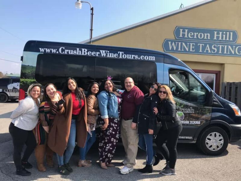 Seneca Lake: Wine Tasting Tour with Lunch - Lunch and Scenic Views
