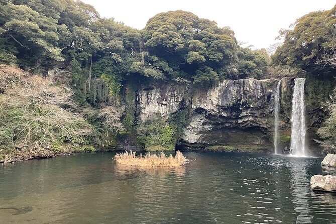 Seogwipo(The southern city of Jeju)City Walking Tours with Sunset - A Walk Through Natural Wonders