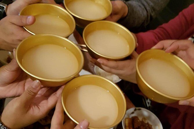 Seoul: Anthony Bourdain-Inspired BBQ and Pub Experience - An In-Depth Look at the Experience