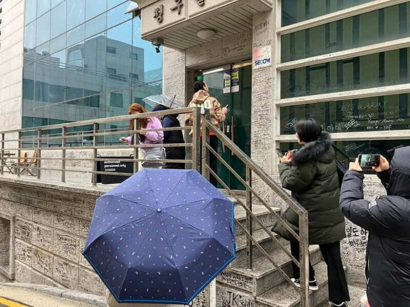 Seoul: ARMY Must Visit BTS Tour - The Experience of Walking in BTS’s Footsteps