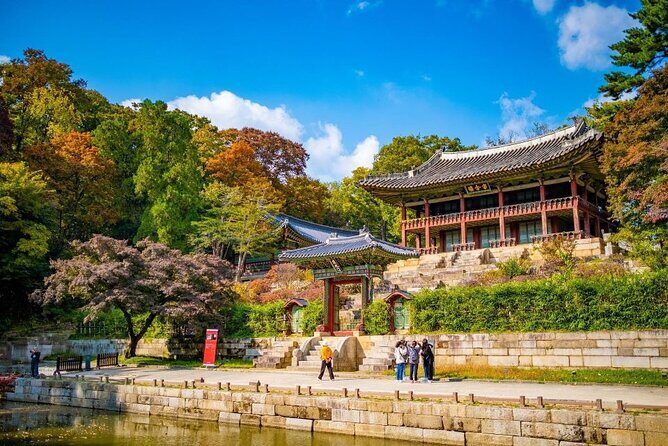 Seoul: City Highlights Private Tour with Pickup and Drop-off - Discovering Seoul in Four Hours