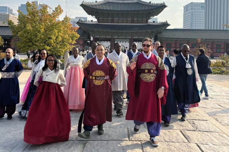 Seoul: City Hightlights, Palace Tour, and Optional Hanbok - Authentic Experiences and Genuine Insights