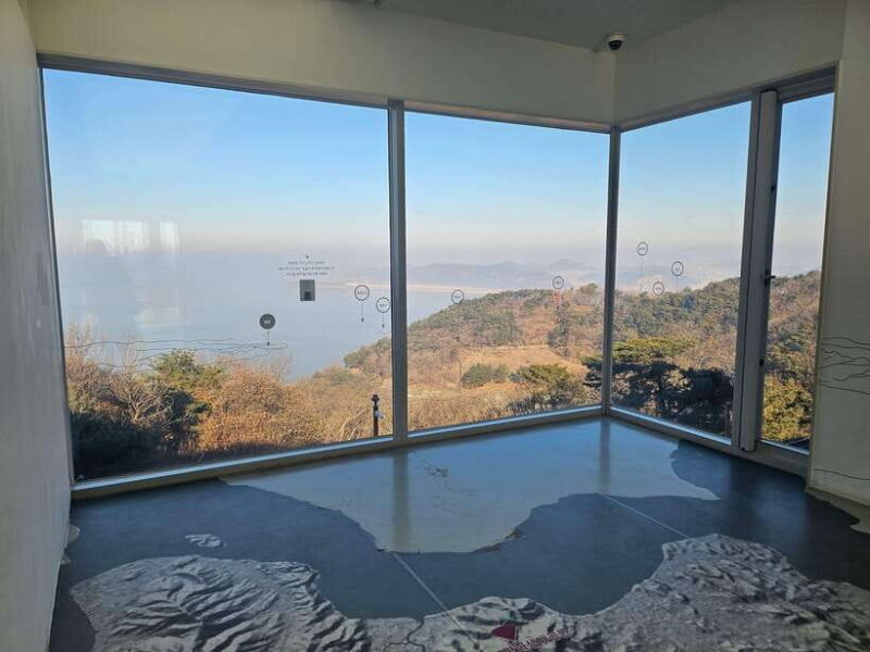 Seoul: Closest DMZ Observatory with North Korea View (1.4km) - Exploring the Closest DMZ Observatory from Seoul: A Genuine Look