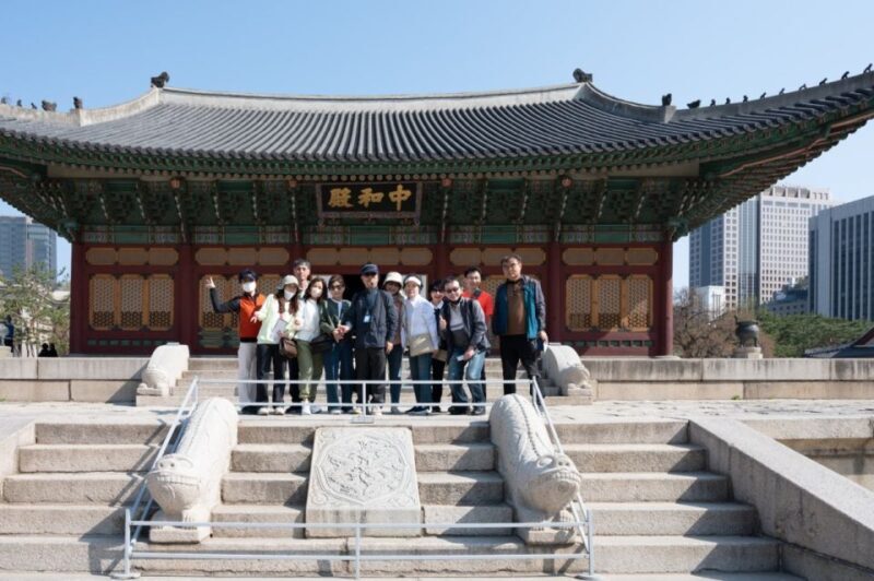 Seoul: Deoksugung Palace Heritage Walking Tour - Exploring Seoul’s Past Through Deoksugung Palace