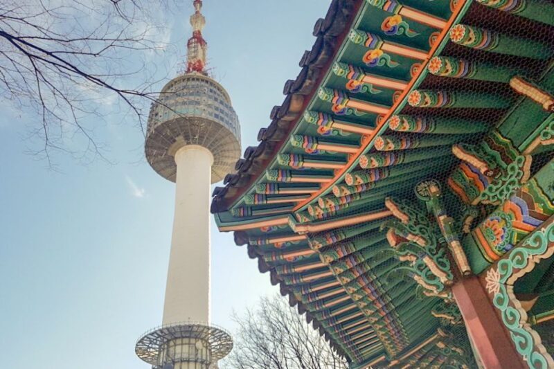 Seoul: Gyeongbok Palace and Bukchon Hanok Walking Tour - Key Points
