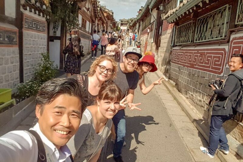 Seoul: Gyeongbok Palace and Bukchon Hanok Walking Tour - A Deep Dive into the Experience