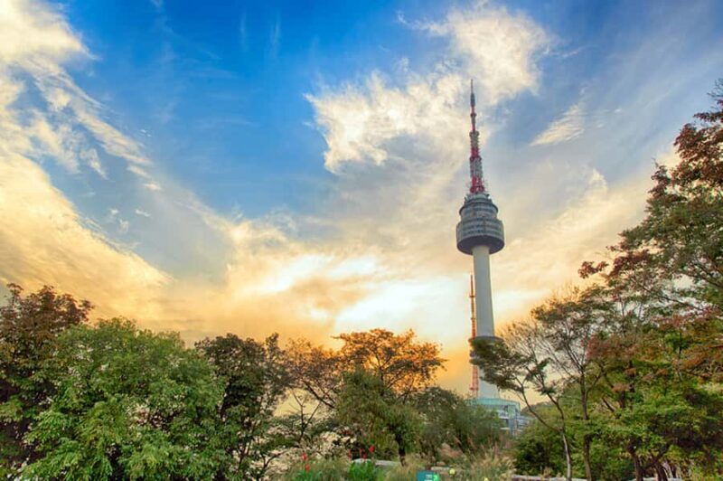 Seoul: Gyeongbokgung / Hanok Village / N Seoul Tower - FAQ