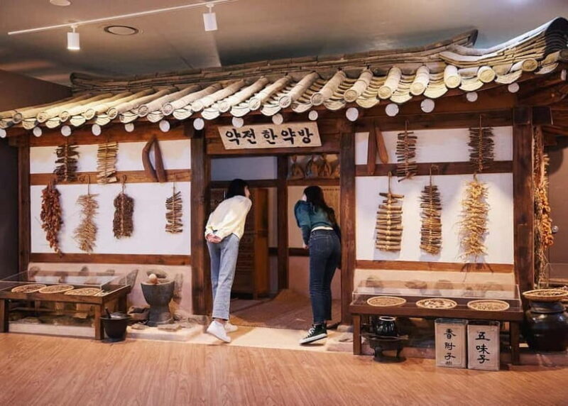 Seoul: Gyeongdong Market Healing Walking Tour - Who Will Enjoy This Tour?