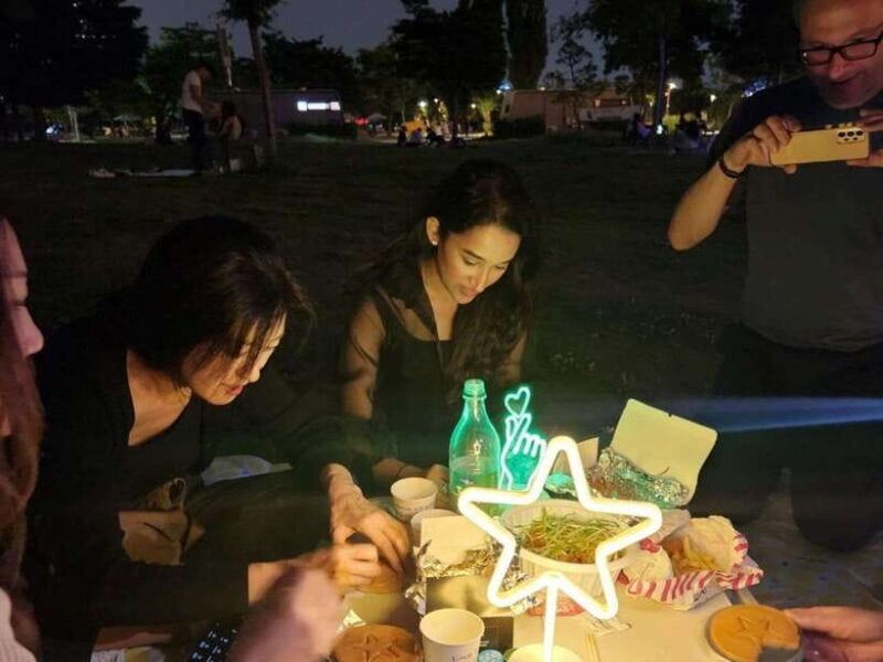Seoul: Han River Night Picnic & Games with Cruise - The Sum Up