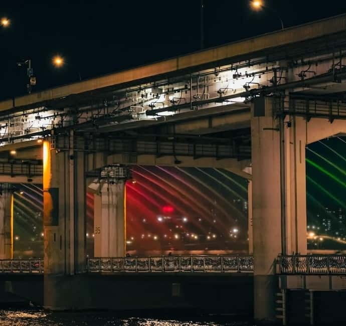 Seoul: Han River Picnic & E-Bike Ride to Rainbow Fountain - The Itinerary: What to Expect