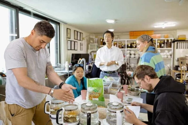 Seoul: Herbal Tea Class & Korean Medicine Tour - Key Points