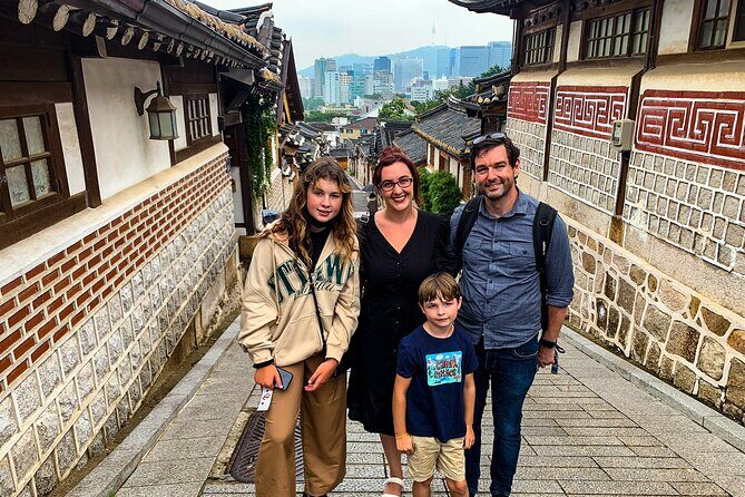 Seoul Highlights & Hidden Gems Tours by Locals: Private + Custom - The Value Proposition