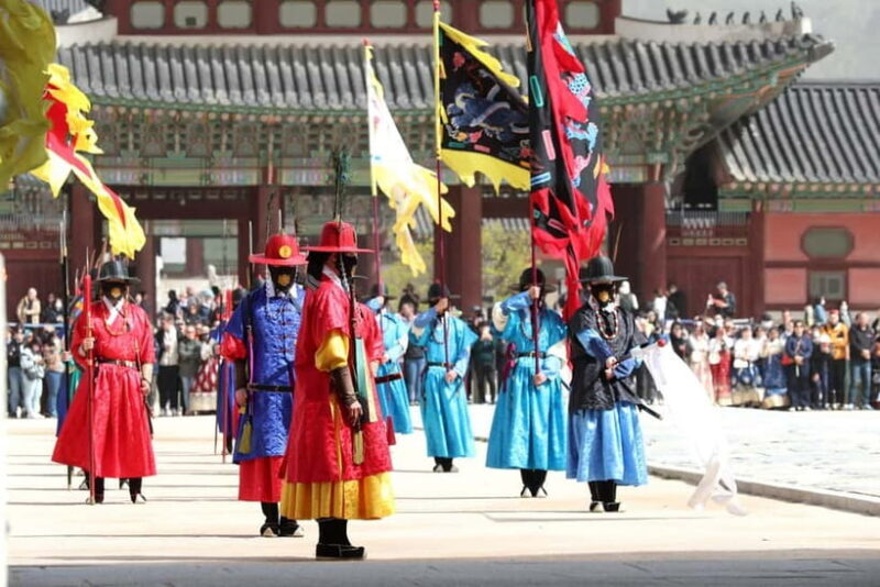 Seoul: Highlights of Seoul Full-Day Tour - Transportation, Price, and Group Experience