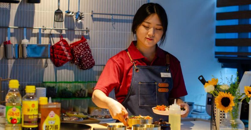 Seoul: Korean Cooking at Seoul Cooking Club! - Detailed Breakdown of the Experience