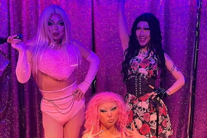 Seoul: LGBTQ+ Pub Crawl and Drag Show with Local Drag Queen - Key Points