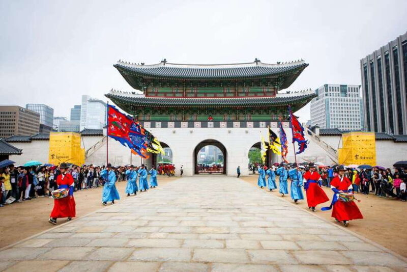 Seoul: Max Out Must Visit City Highlights Panoramic Day Tour - An In-Depth Look at the Seoul Max Out Tour