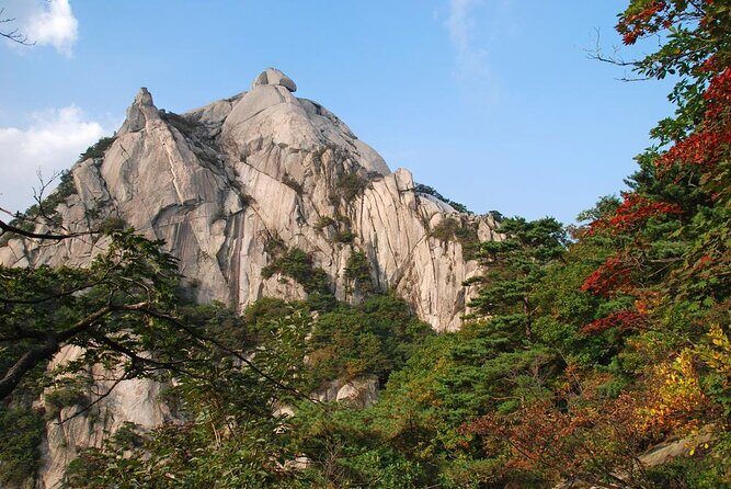 Seoul Mountain Hike: Temples, Folklore & Traditional Meal - An In-Depth Look at the Seoul Mountain Hike Experience