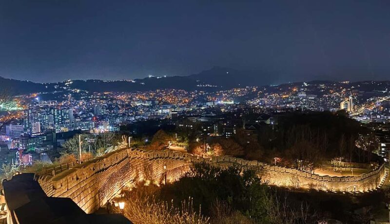 Seoul Night Tour: Naksan Park & Hidden Jems - FAQ