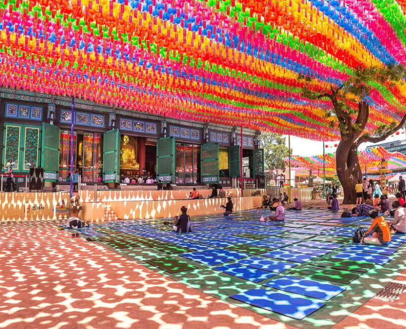 Seoul: Private Car Charter Tour with Professional Guide - Exploring Seoul with a Private Car and Guide