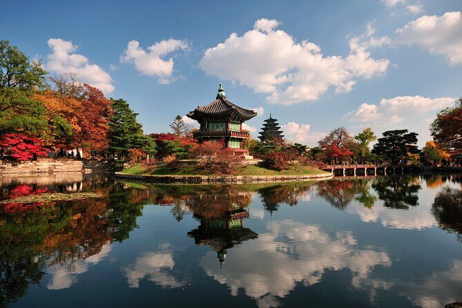Seoul Private Tour Gyeongbok Palace Bukchon and Gwangjang Market - Who Will Love This Tour?