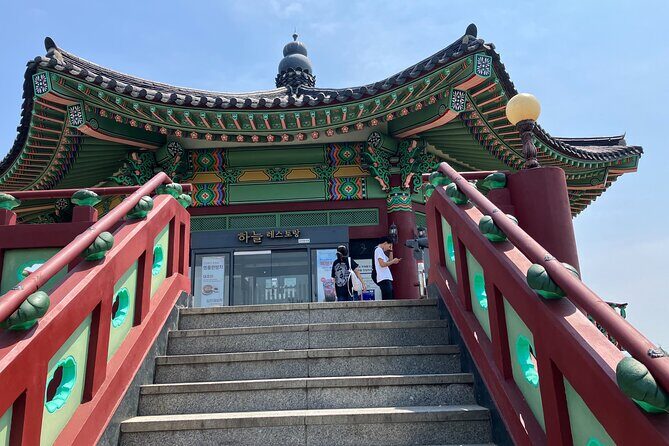 Seoul Private Tour Gyeongbok Palace Bukchon and Gwangjang Market - Final Thoughts: Is This Tour Worth It?