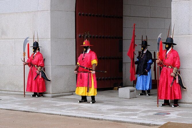 Seoul Private Tour: Palace, Bukchon, Insadong & Han River Cruise - Who Will Love This Tour?
