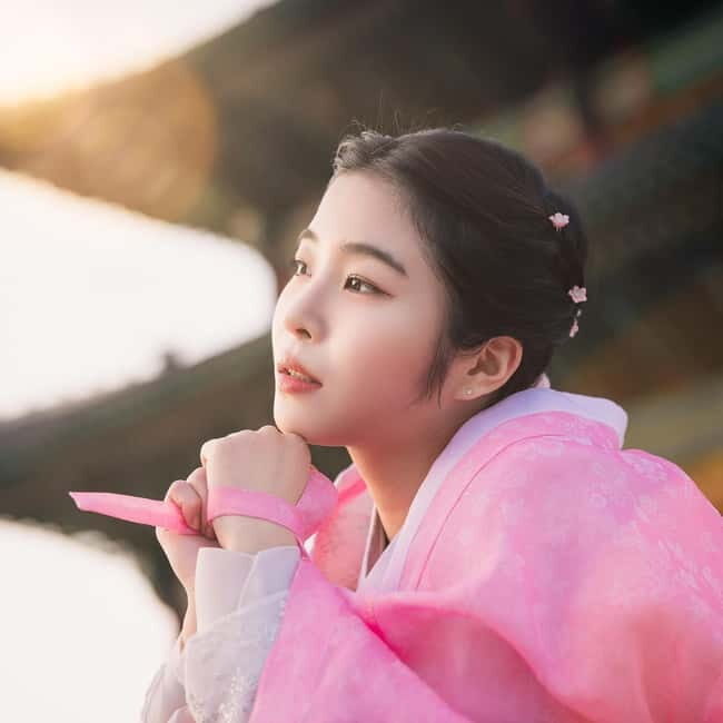 Seoul: Professional Hanbok Photography at Gyeongbok Palace - An In-Depth Look at the Hanbok Photography Experience in Seoul