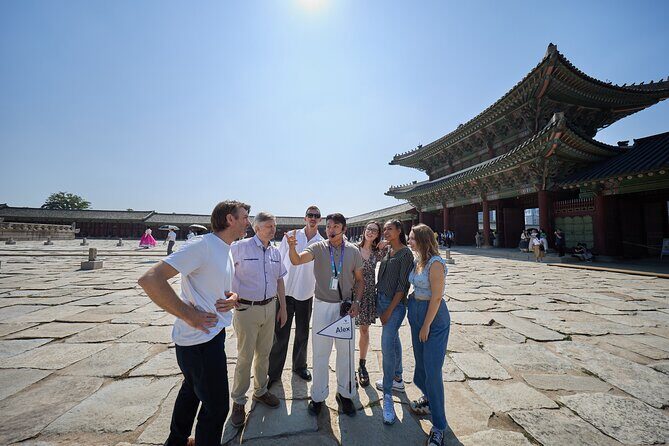 Seoul Royal Palace,Bukchon Hanok Village & Gwangjang Market Feast - FAQs
