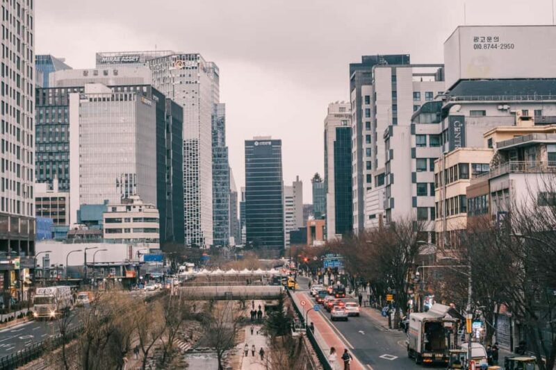 Seoul: Street Photoshoot and Hidden Gem History Walking Tour - Who Will Love This Tour?
