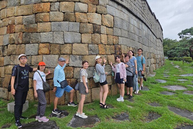 Seoul: Suwon Hwaseong & Waujeongsa & Starfield Heritage Tour - Who Will Benefit Most?