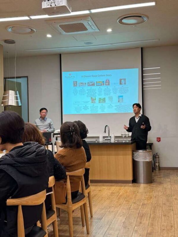 Seoul: [Wine & K-BBQ] A Perfect Pairing Dinner in Sinchon - What to Expect from the Wine & K-BBQ Tour in Sinchon