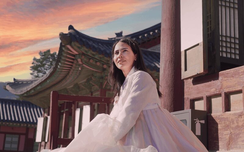 Seoul : Your Personal Photographer in Gyeongbokung - The Photographer and Their Approach