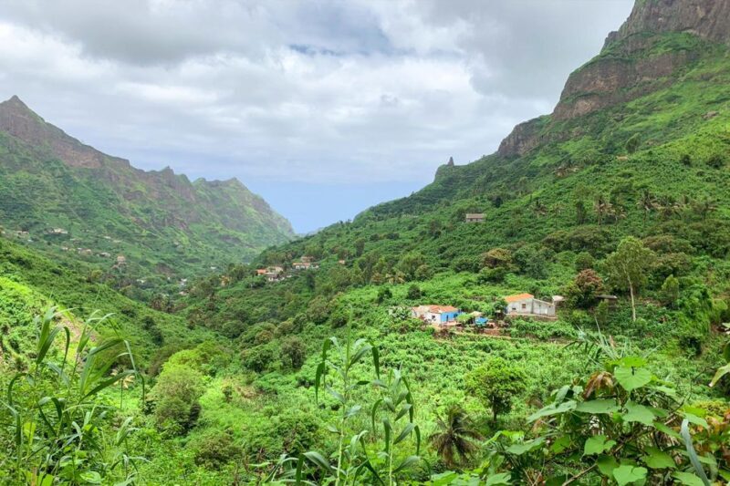 Serra Malagueta: Principal Valley Hike & Lunch with Locals - An In-Depth Look at the Tour