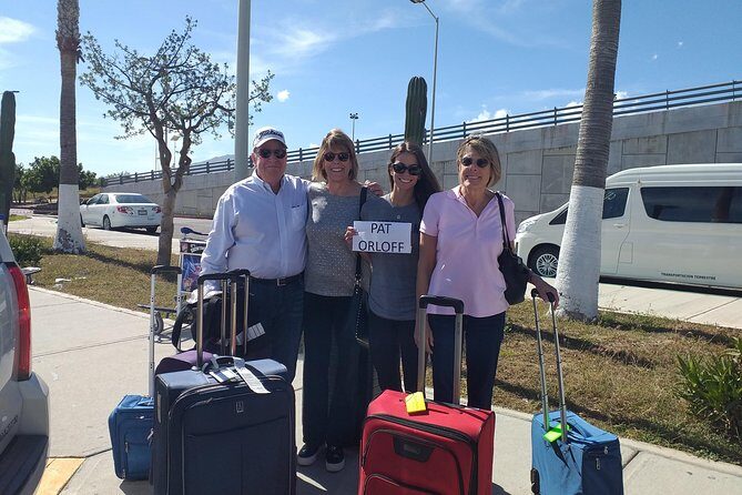 services transportation, airport transportation in los cabos, Private shuttles - How the Service Works and What to Expect