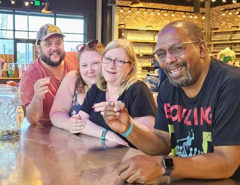 Sevierville: Hillbilly Booze Cruise Tasting Tour - Key Points