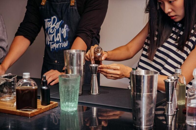 Shake & Savor: Coffee-Themed Cocktails from Vit Nam - Key Points
