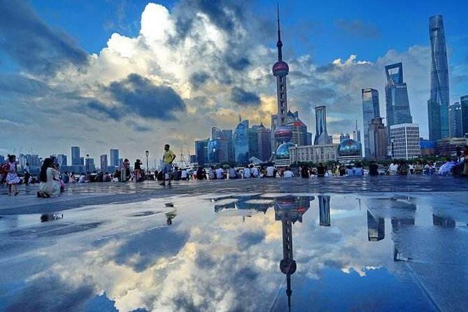 Shanghai Downtown Hotel to Pudong Airport One Way Private Transfer - Key Points