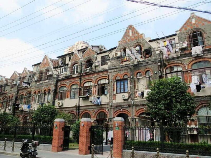 Shanghai: Jewish Ghetto and Shanghai Bund Private Tour - Key Points