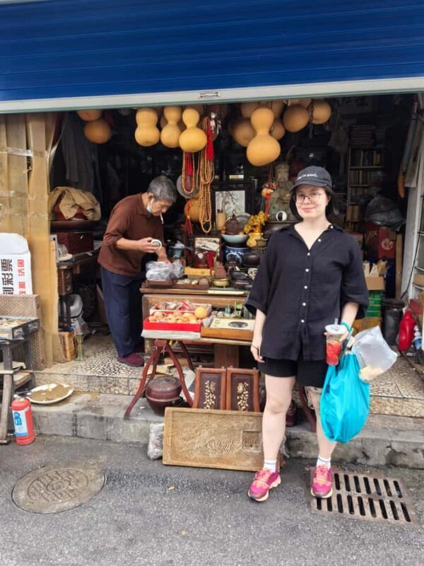 Shanghai Must-See and Foodie Test Bike Tour( Day & Night) - Why This Bike Tour Stands Out in Shanghai