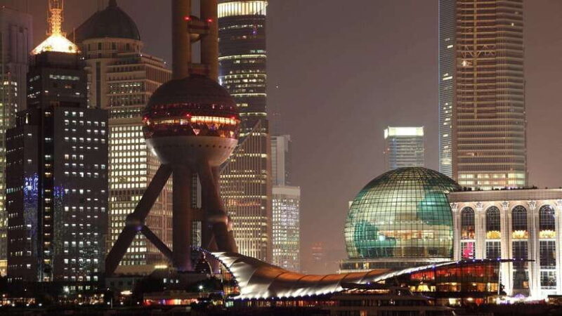 Shanghai: Oriental Pearl Radio & TV Tower e-Ticket - Dining, Entertainment, and Additional Attractions