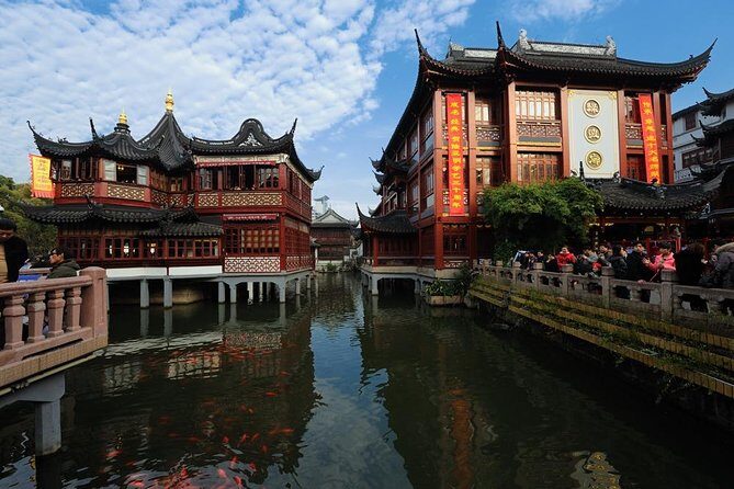 Shanghai Private Tour the Bund Nanjing Road Yu Garden and Oriental Pearl Tower - A Deep Dive into the Tour Experience