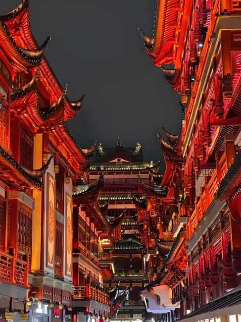 Shanghai: Yu Garden, City God Temple & River Cruise Tour - Discovering Shanghai’s History at the Sihang Warehouse Memorial