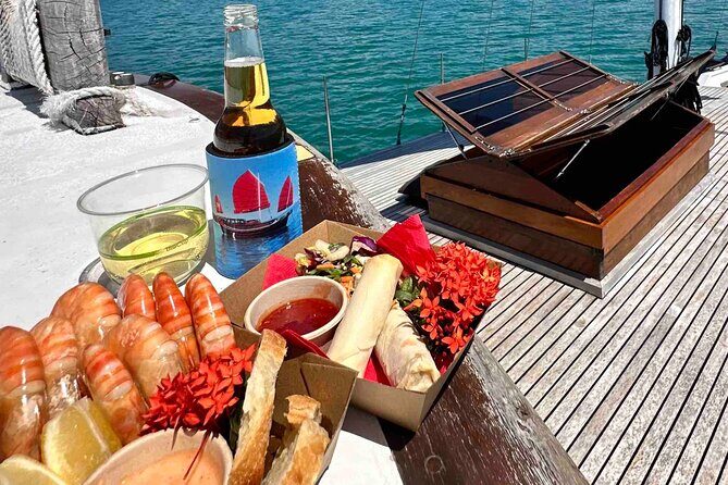 Shaolin Seafood Lunch Sail in Port Douglas - The Itinerary in Detail