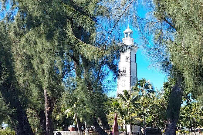 Shared 4.5h Circle Island Tour of Tahiti Nui by Lydia - A Detailed Look at the Tour Experience