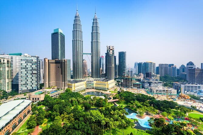 Shared Putrajaya Tour with Traditional Boat Cruise & Pink Mosque - FAQ
