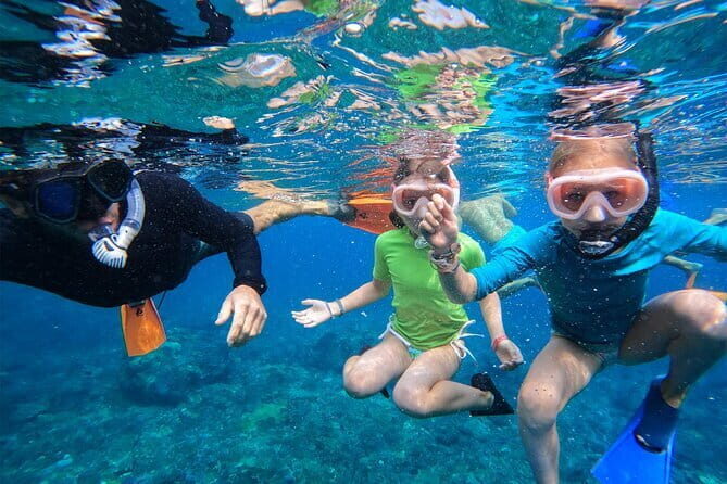 Shared Snorkeling 3-4 spot manta bay in Nusa Penida - An In-Depth Look at What This Tour Offers