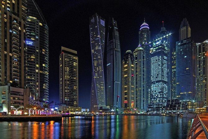 Sharing Abu Dhabi City Tour with FerrariWorld or WarnerBros Tickt - Key Points