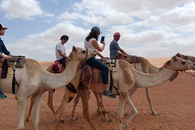 Sharing Tour to Wahiba Sand Desert and Wadi Bani Khalid Full Day - The Tour Breakdown: What to Expect