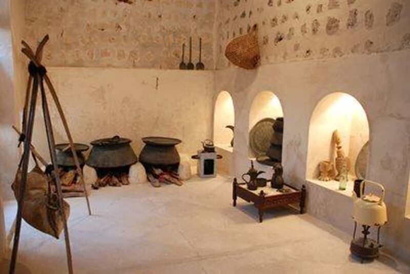 Sharjah: Cultural Heritage Tour - Heart of UNESCO - The Bustling Old Souqs